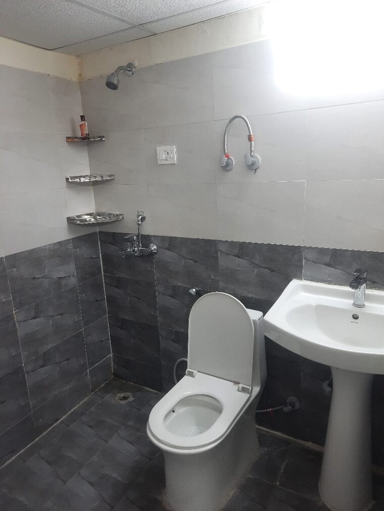 Bathroom, aba-coco-county 3 Bedroom 1152 Sq.Ft. Apartment In Sector 10 Greater Noida Greater Noida 10127444