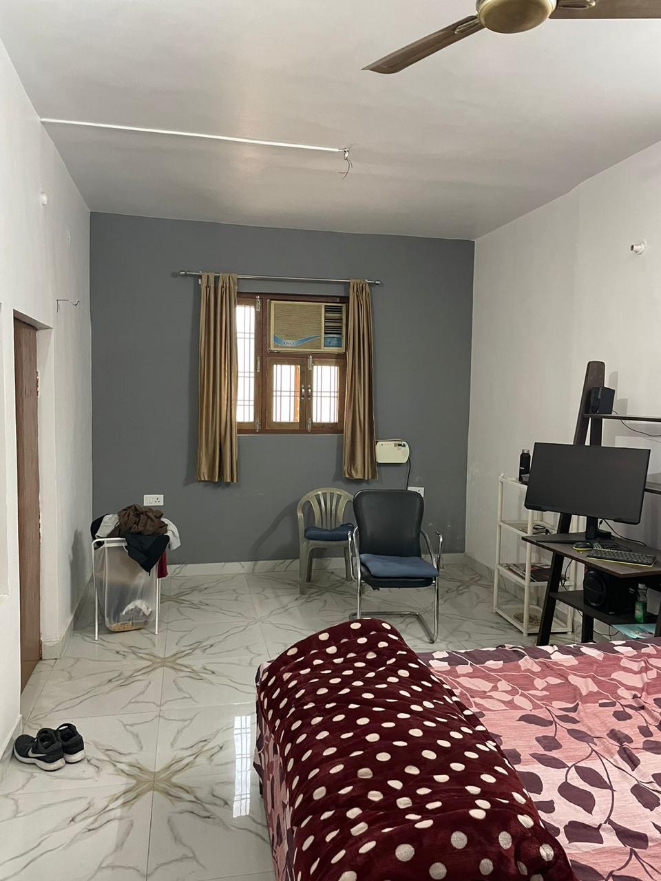 Pg For Rent in Gomti Nagar