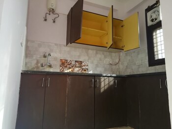 2 BHK Builder Floor for Sale in Chattarpur, Delhi