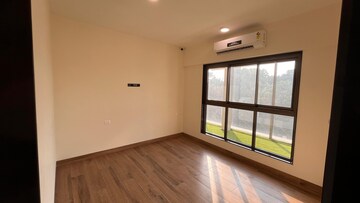 Room in 1 BHK Apartment at Chandak Highscape City, Chembur – for Sale