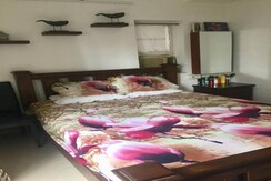 2 BHK + Extra Room Builder Floor For Sale in Huzefa Nagar