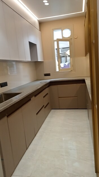 3 BHK Builder Floor for Sale in Mahavir Enclave 1, Delhi