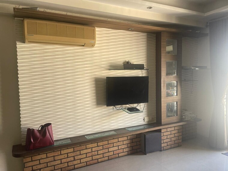 Living Room, lake-home 2.5 Bedroom 1200 Sq.Ft. Apartment In Powai Mumbai 10133846