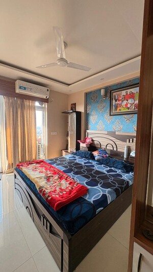 Bedroom in 3 BHK Apartment at Omaxe The Palace, Gomti Nagar – for Rent