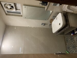Bathroom in 3 BHK Apartment at Signature Global City 63A, Sector 63a – for Rent