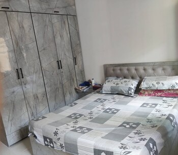 Sheth Vasant Oasis