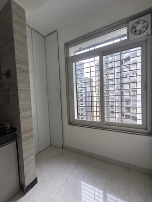 Room in 2 BHK Apartment at Powai – for Rent