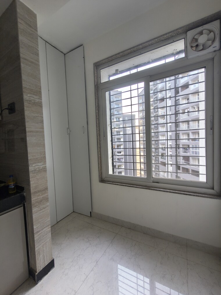 Room, powai 2 Bedroom 900 Sq.Ft. Apartment In Powai Mumbai 10142182