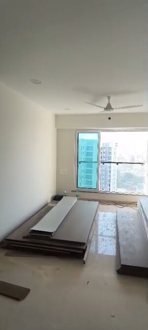 Room in 2 BHK Apartment at Nicco Amey Apartments, Andheri East – for Rent