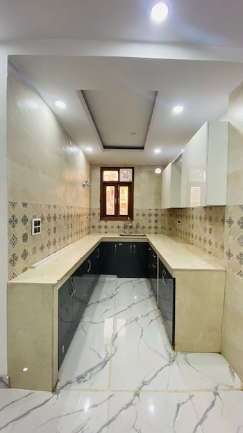 3 BHK Builder Floor for Rent in Govindpuri, Delhi