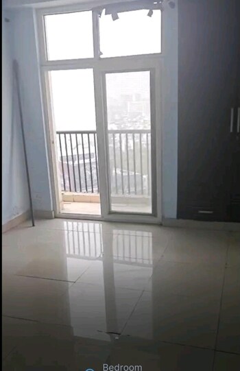 Amrapali Platinum