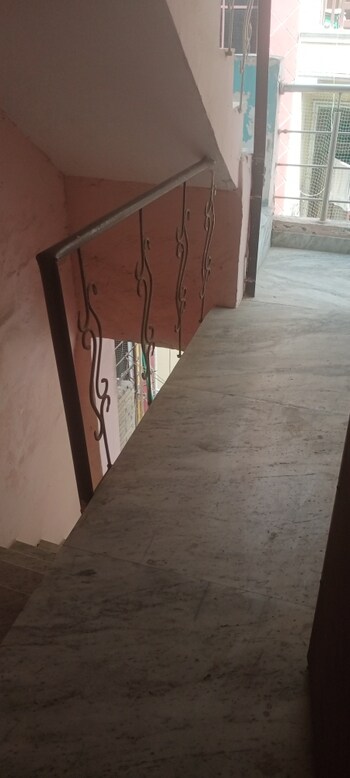 1 BHK Builder Floor for Sale in Bharat Vihar, Delhi