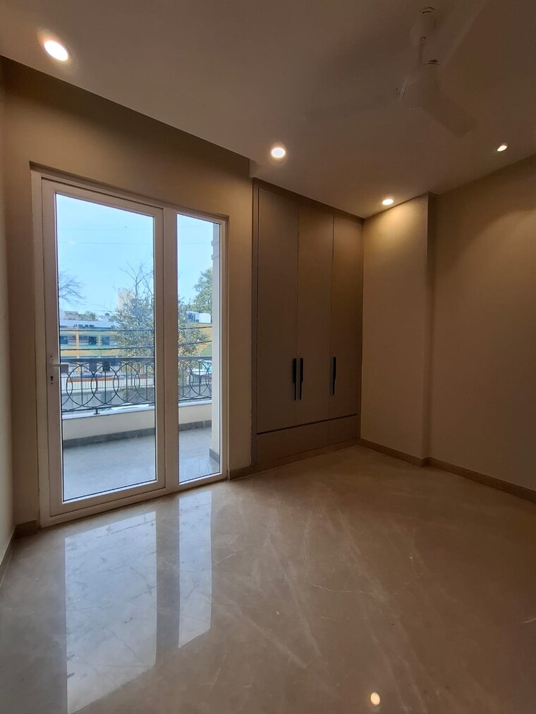Room, chittaranjan park 3 Bedroom 1440 Sq.Ft. Builder Floor In Chittaranjan Park Delhi 10156227