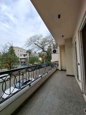 Balcony in 3 BHK Builder Floor at Chittaranjan Park – for Rent