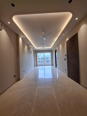 Building Lobby in 3 BHK Builder Floor at Chittaranjan Park – for Rent