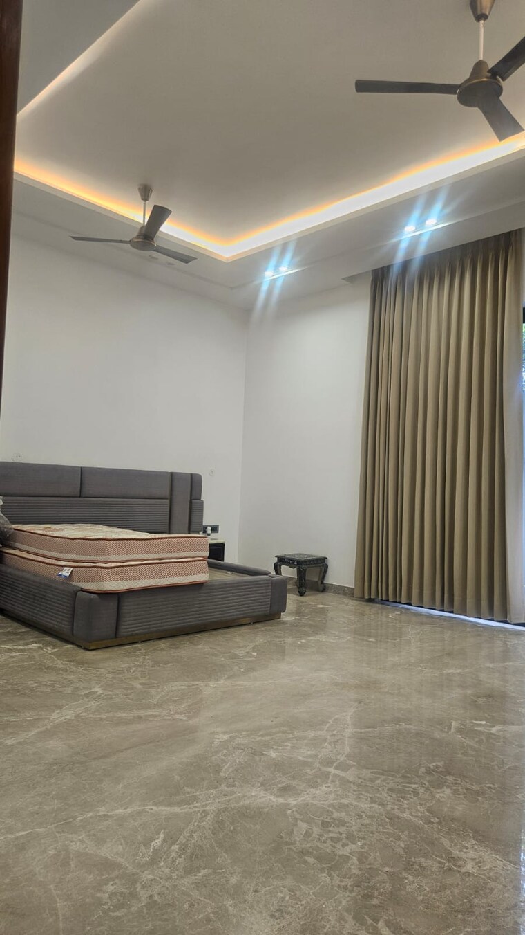 Living Room, vasant kunj 5 Bedroom 90000 Sq.Ft. Independent House In Vasant Kunj Delhi 10156228