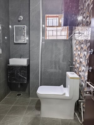 Bathroom in 2 BHK Builder Floor at New Thippasandra – for Rent