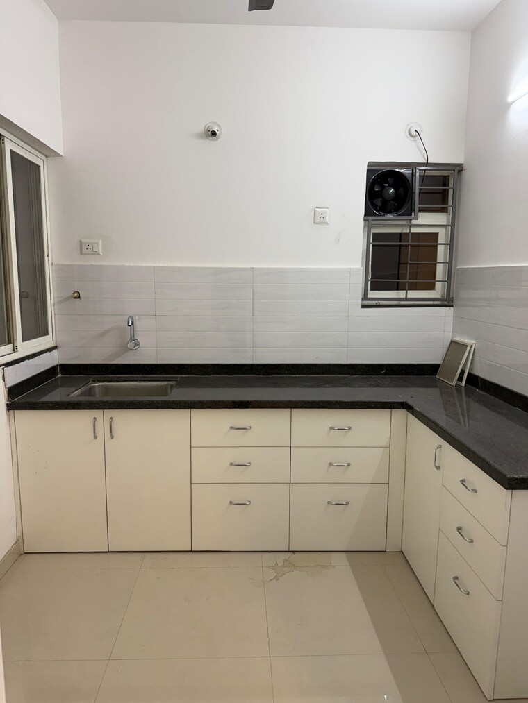 Kitchen, kharadi 3 Bedroom 1600 Sq.Ft. Apartment In Kharadi Pune 10156231