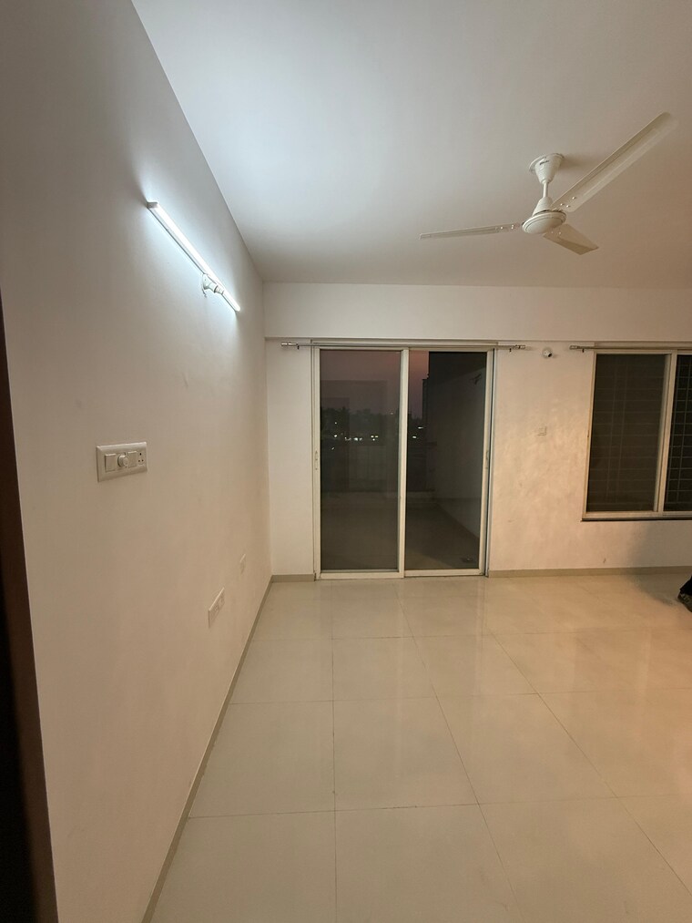 Room, kharadi 3 Bedroom 1600 Sq.Ft. Apartment In Kharadi Pune 10156231
