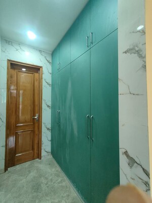 Building Lobby in 2 BHK Builder Floor at Sector 45 – for Rent