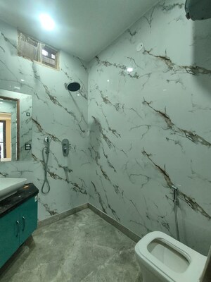 Bathroom in 2 BHK Builder Floor at Sector 45 – for Rent