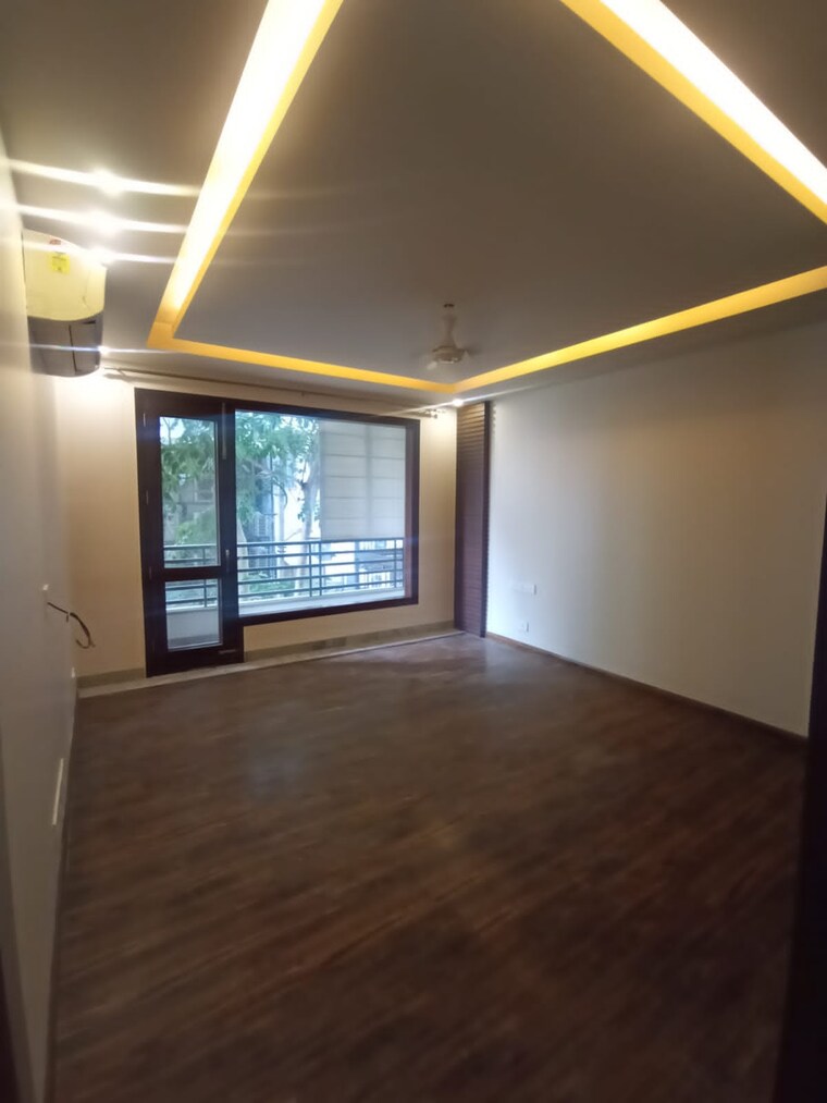 Room, safdarjung enclave 4 Bedroom 2520 Sq.Ft. Builder Floor In Safdarjung Enclave Delhi 10159728