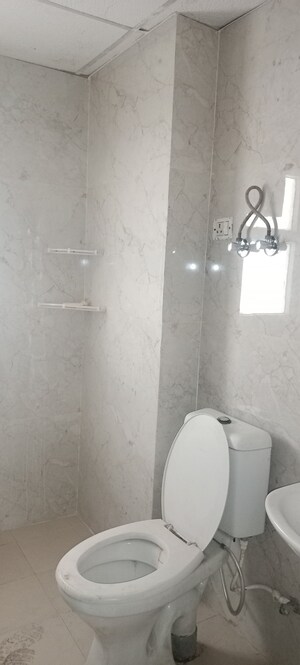 2.5 BHK Apartment For Rent in Antriksh Golf View - II, Sector 78