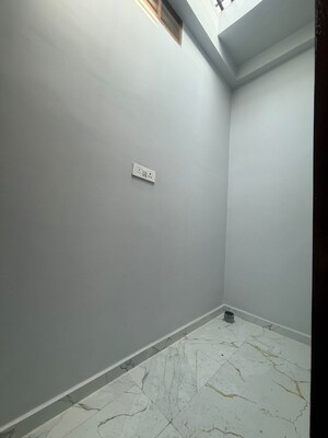 Furnished Amenities in 2 BHK Independent House at Gomti Nagar – for Sale