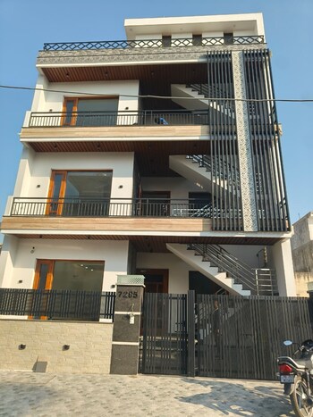 5 BHK House for Sale in Aerocity, Mohali