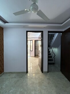 2 BHK + Pooja Room Builder Floor For Sale in Govindpuri