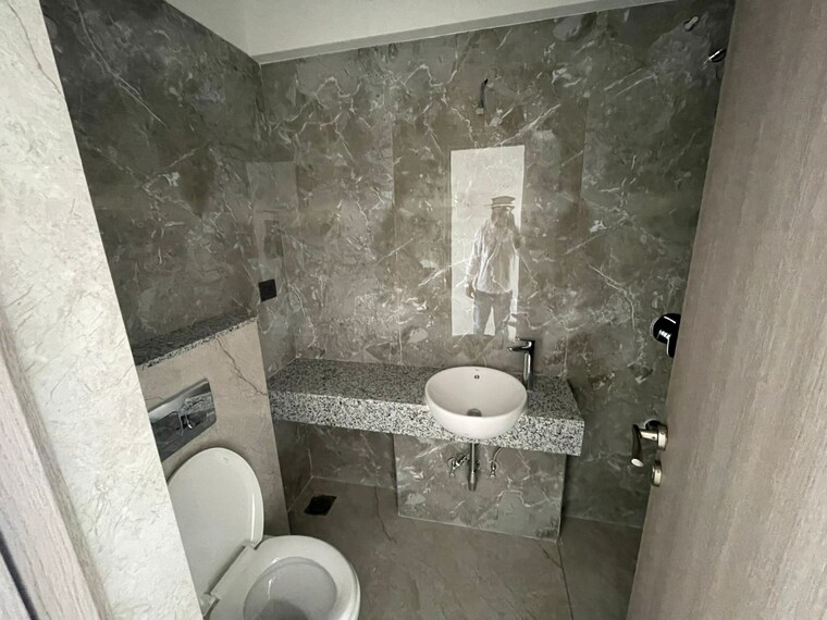 Bathroom, antariksh-ace 2 Bedroom 720 Sq.Ft. Apartment In Bandra East Mumbai 10163546