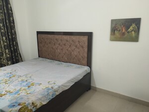 Bedroom in 2 BHK Apartment at Penta Homes, Vip Road – for Rent
