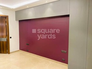 Room in 4 BHK Builder Floor at Sushant Lok I – for Sale