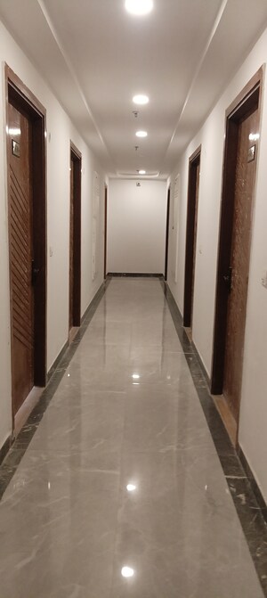 Building Lobby in 3 BHK Builder Floor at Ultima 107, Sector 104 – for Sale