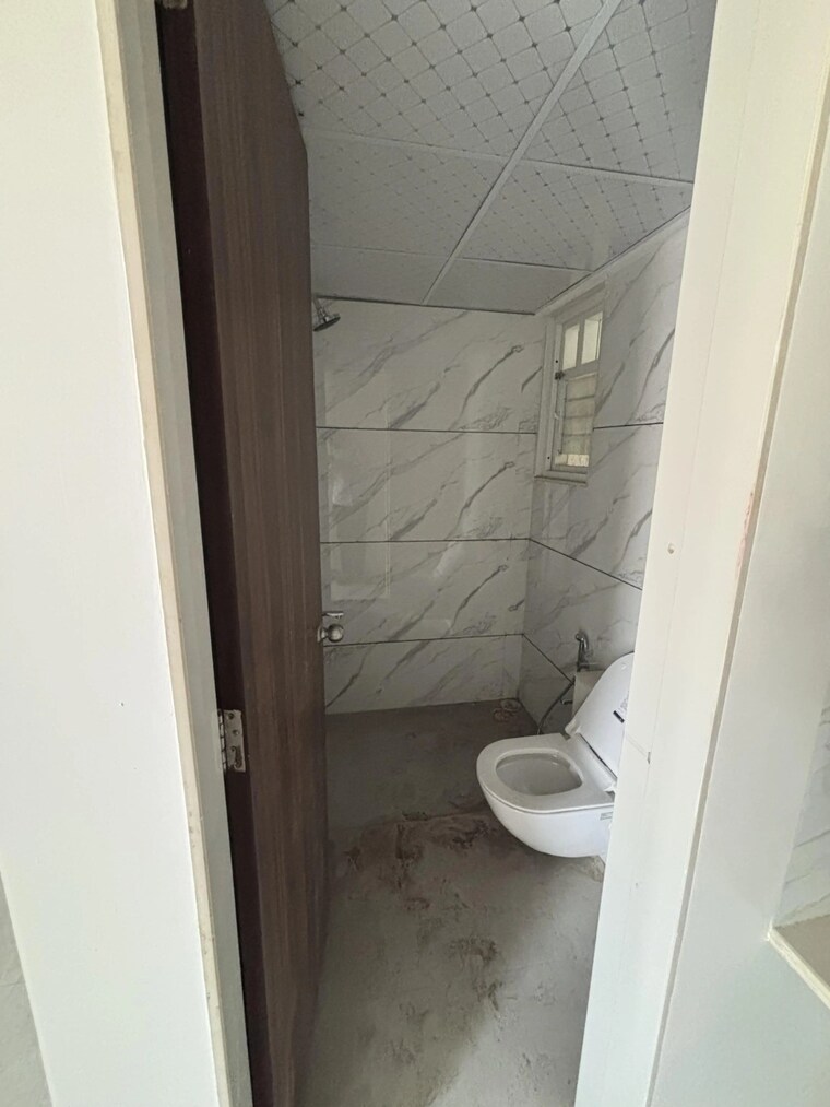 Bathroom, alankapuri-chs 2 Bedroom 830 Sq.Ft. Apartment In Kothrud Pune 10163652