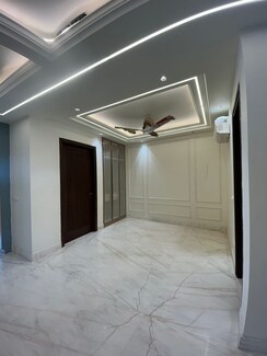 4 BHK + Pooja Room,Servant Room Builder Floor For Rent in DLF Phase I