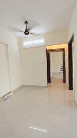 Room in 2 BHK Apartment at Raj Rudram Apartments, Goregaon East – for Rent