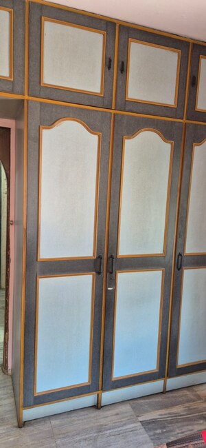 Furnished Amenities in 1 BHK Apartment at Milap CHS, Andheri West – for Rent