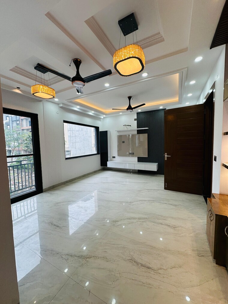 Bedroom, bptp-district-3 3 Bedroom 180 Sq.Yd. Builder Floor In Sector 85 Faridabad 10163683