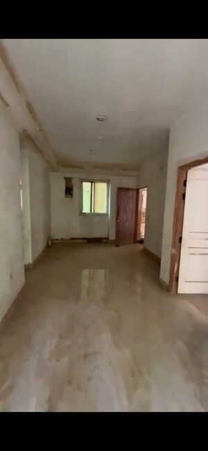 Room in 3 BHK Apartment at Mahaluxmi Migsun Ultimo, Omicron Iii Greater Noida – for Sale