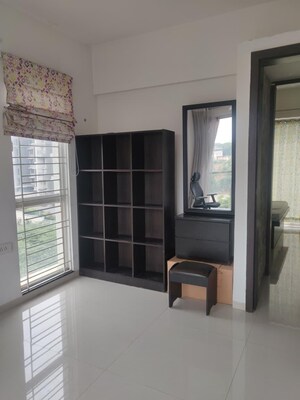 Room in 2 BHK Apartment at Remonesa The Vue, Kondhwa – for Rent