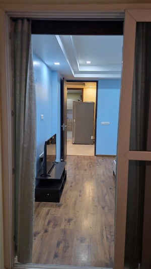 Building Lobby in 3.5 BHK Apartment at Gomti Nagar – for Rent