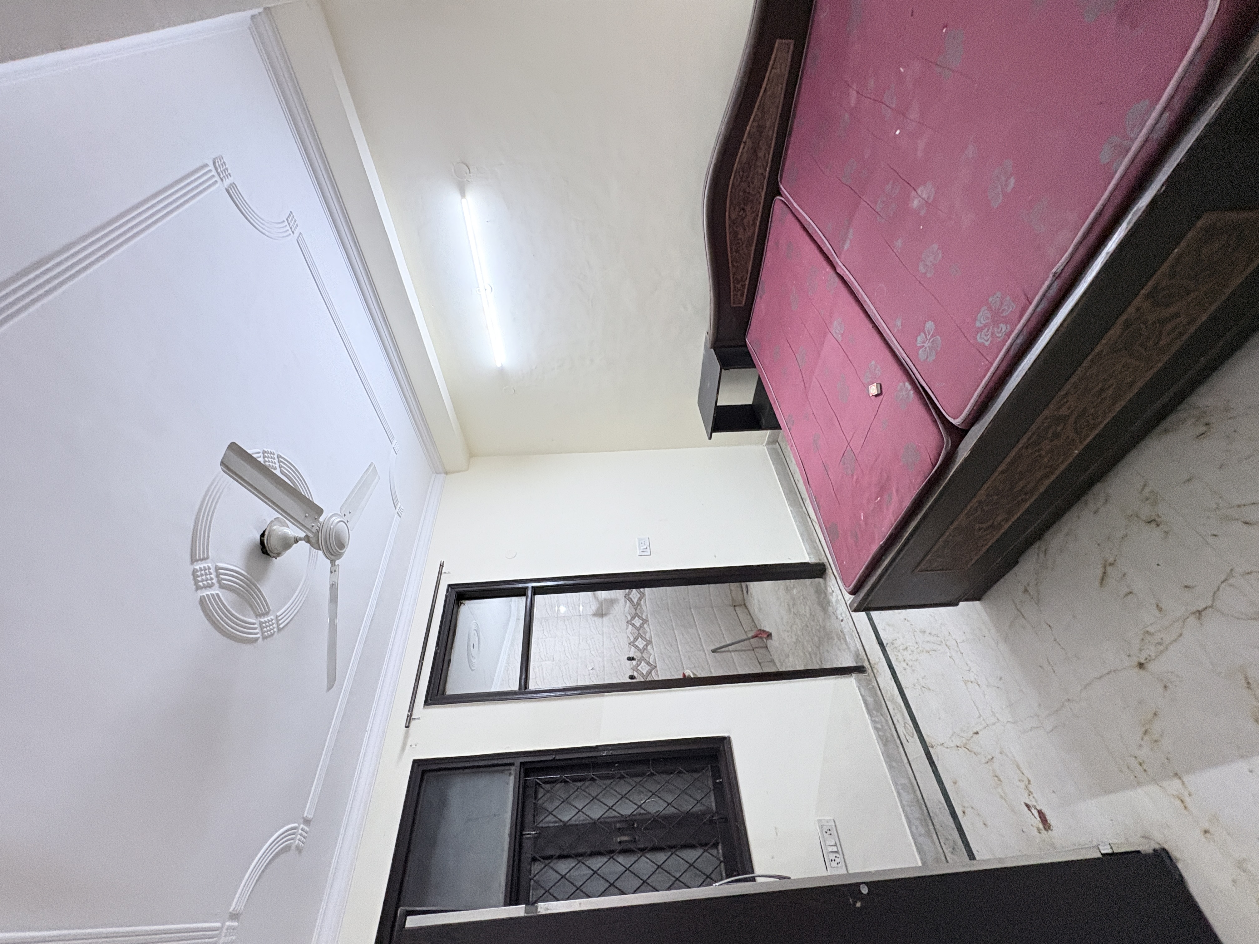 2 BHK Builder Floor for Rent in Khirki Extension, Delhi