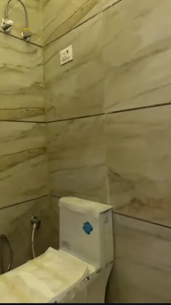 2 BHK Builder Floor for Sale in Sector 49, Noida
