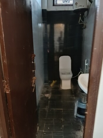 3 BHK Builder Floor for Sale in Rajendra Nagar Sector 2, Ghaziabad