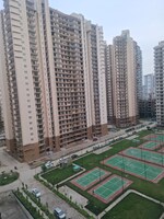 2.5 BHK 1350 Sq.Ft. Apartment in Amrapali Heartbeat City