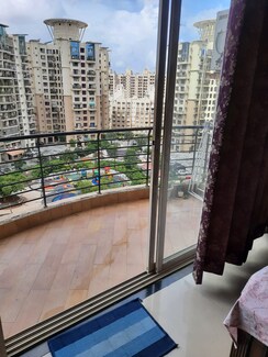 2 BHK Apartment For Rent in Zinnia CHS