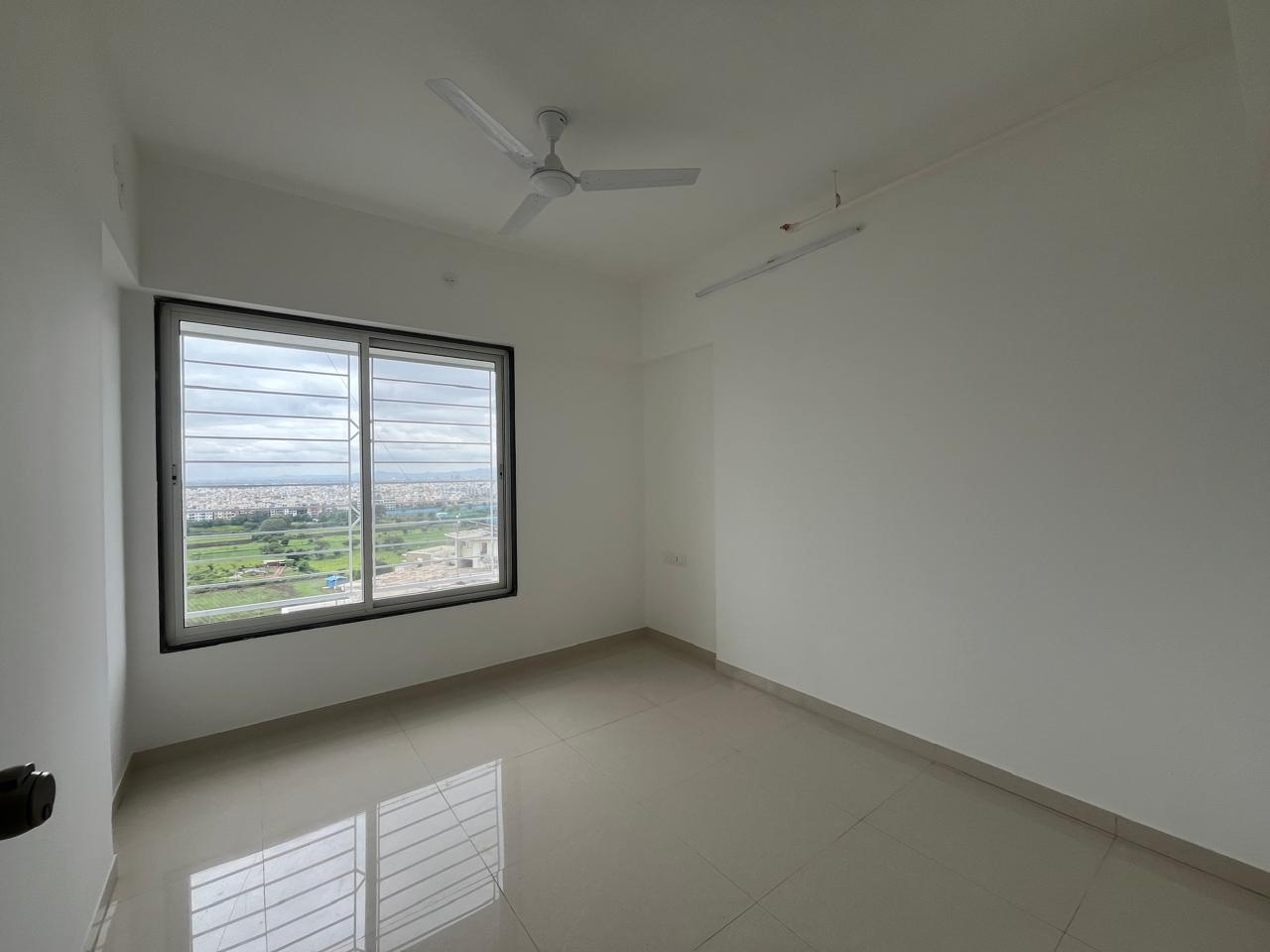 2 BHK Apartment For Rent in Godrej Boulevard