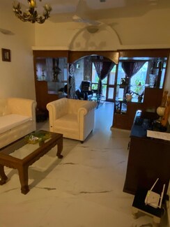 3 BHK + Servant Room Apartment For Sale in Vasant Vihar