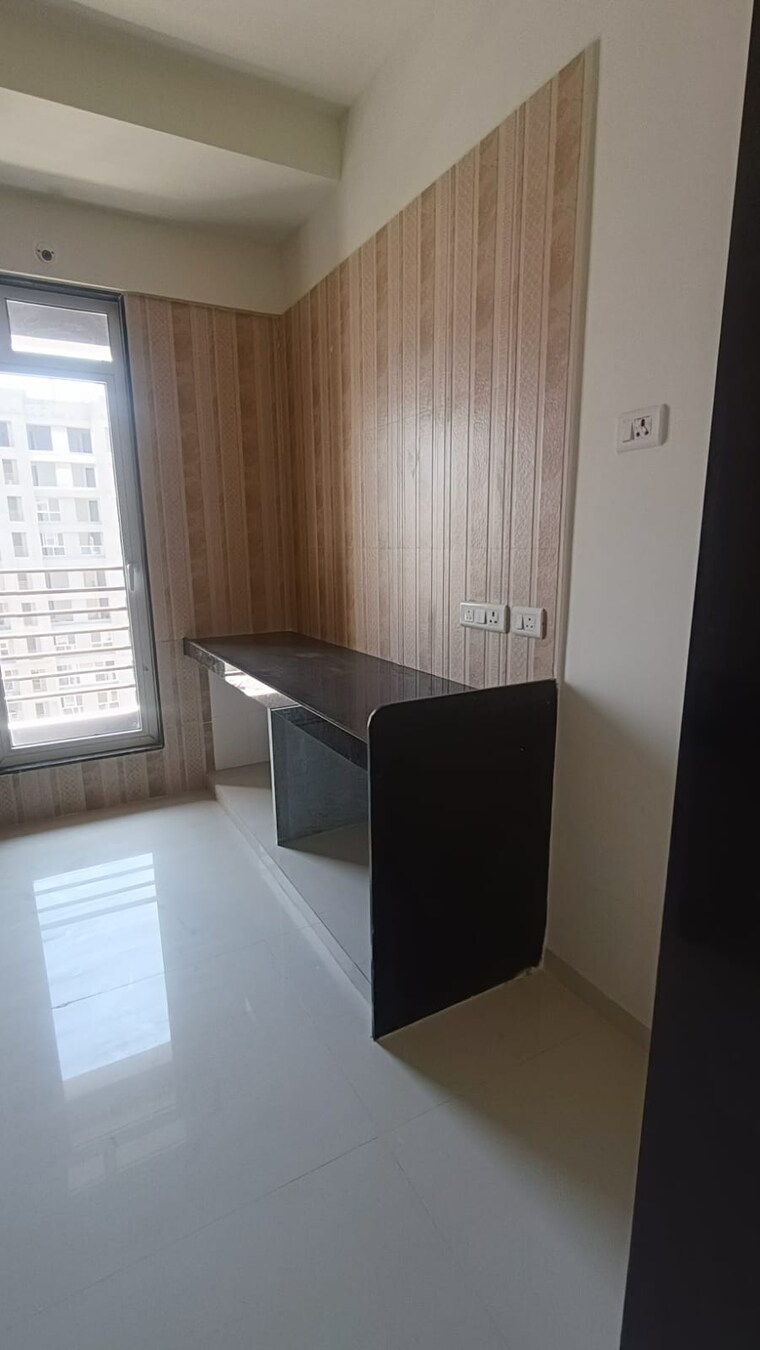 Kitchen, sheth-zuri 2 Bedroom 656 Sq.Ft. Apartment In Laxmi Nagar Thane 10177123
